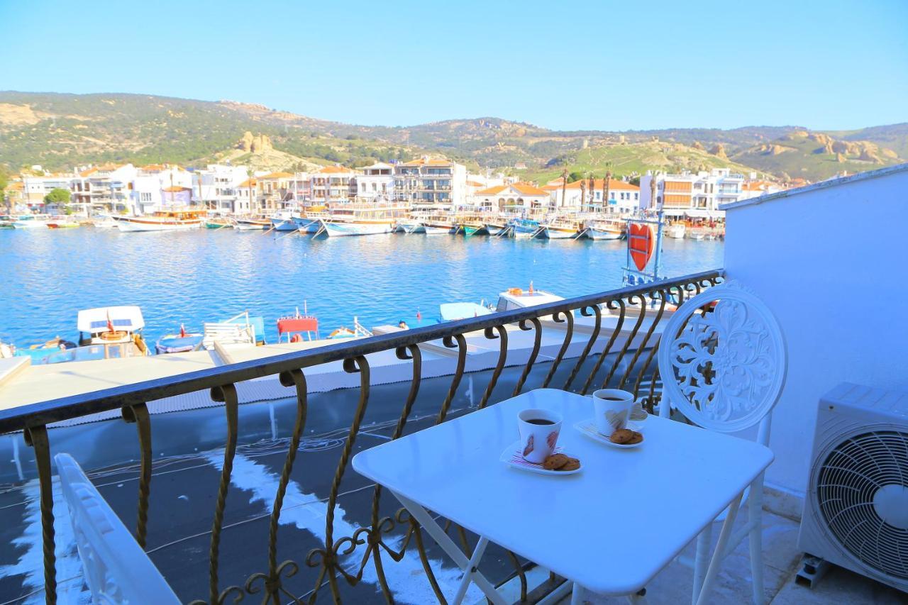 Huri & Nuri Hotel (Adults Only) Foça Ngoại thất bức ảnh