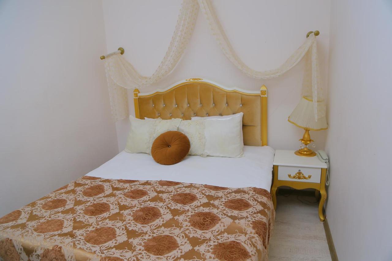 Huri & Nuri Hotel (Adults Only) Foça Ngoại thất bức ảnh