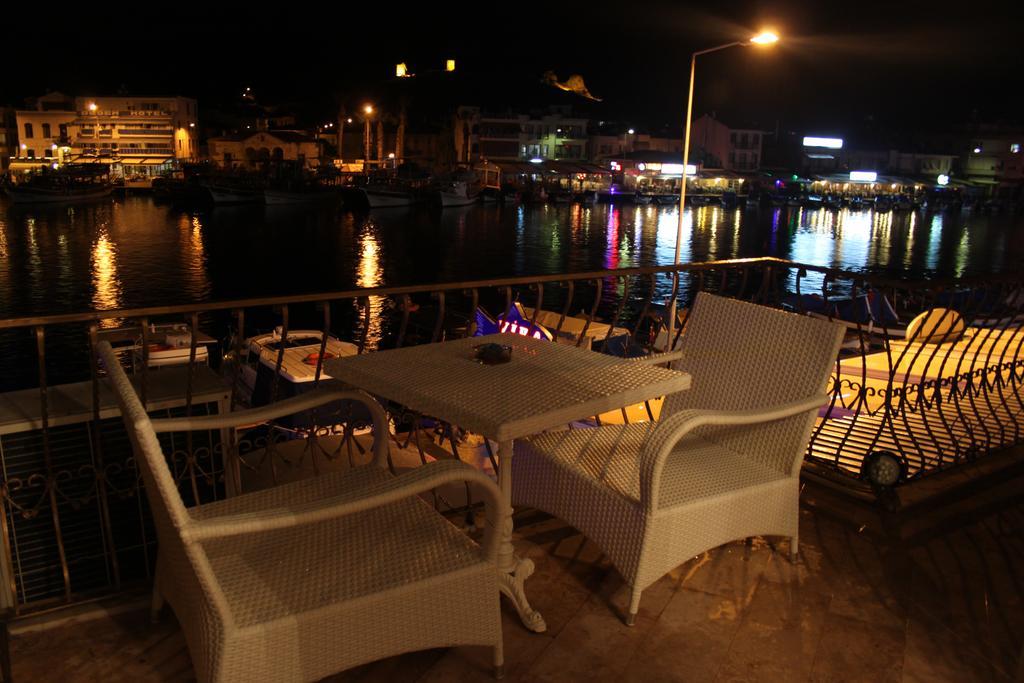 Huri & Nuri Hotel (Adults Only) Foça Ngoại thất bức ảnh