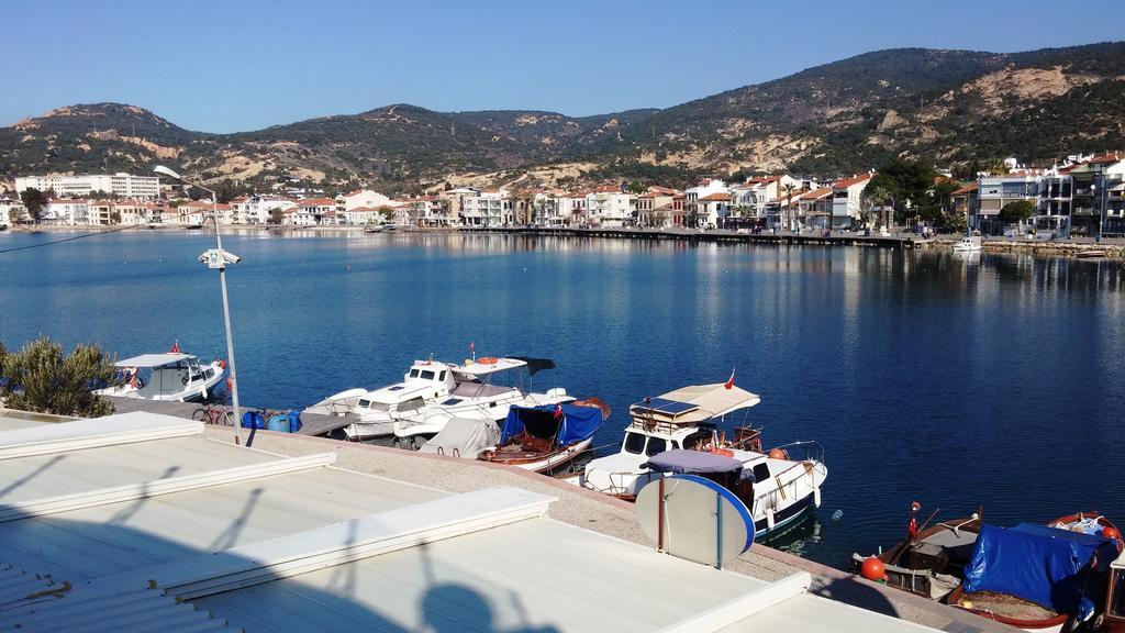 Huri & Nuri Hotel (Adults Only) Foça Ngoại thất bức ảnh