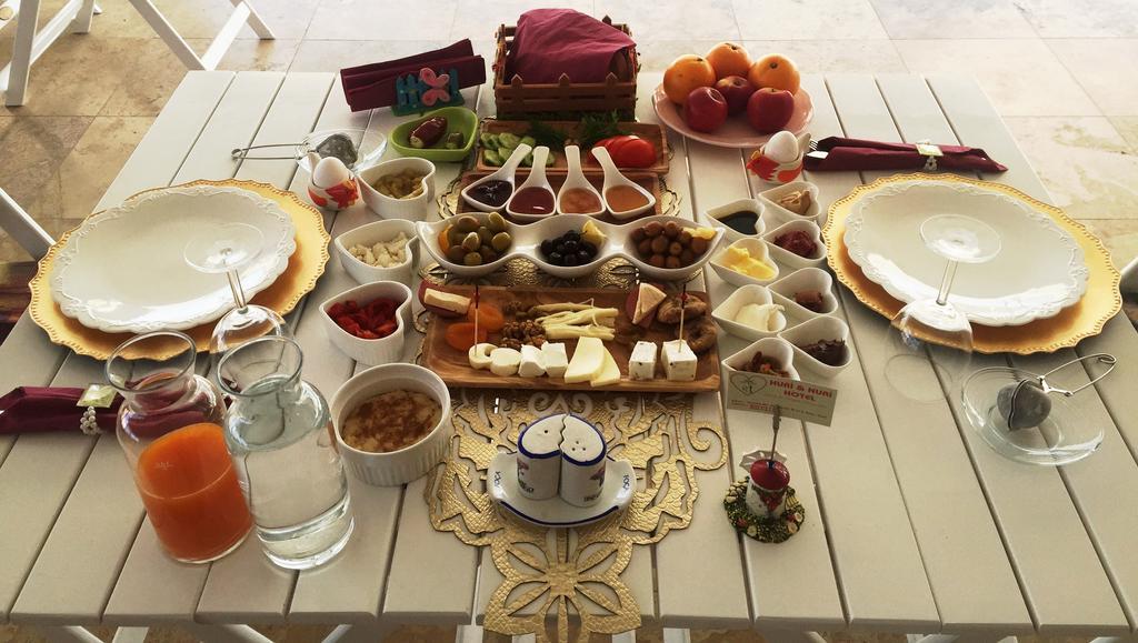 Huri & Nuri Hotel (Adults Only) Foça Ngoại thất bức ảnh