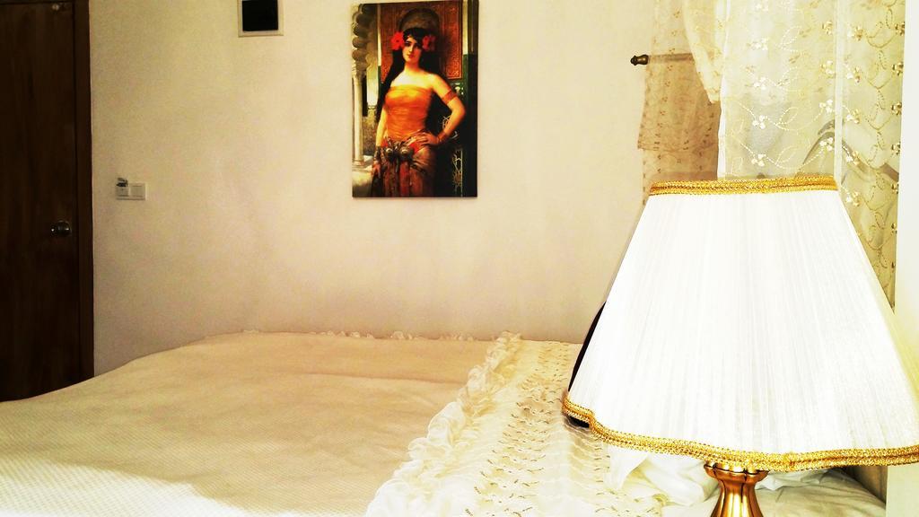 Huri & Nuri Hotel (Adults Only) Foça Ngoại thất bức ảnh