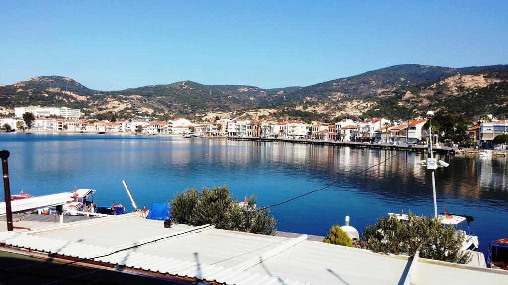 Huri & Nuri Hotel (Adults Only) Foça Ngoại thất bức ảnh