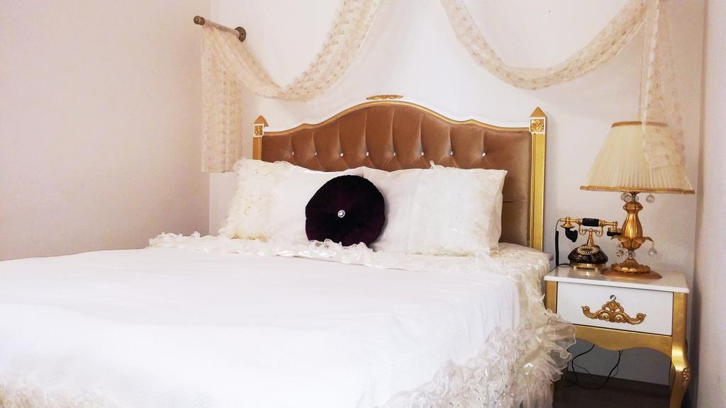 Huri & Nuri Hotel (Adults Only) Foça Ngoại thất bức ảnh