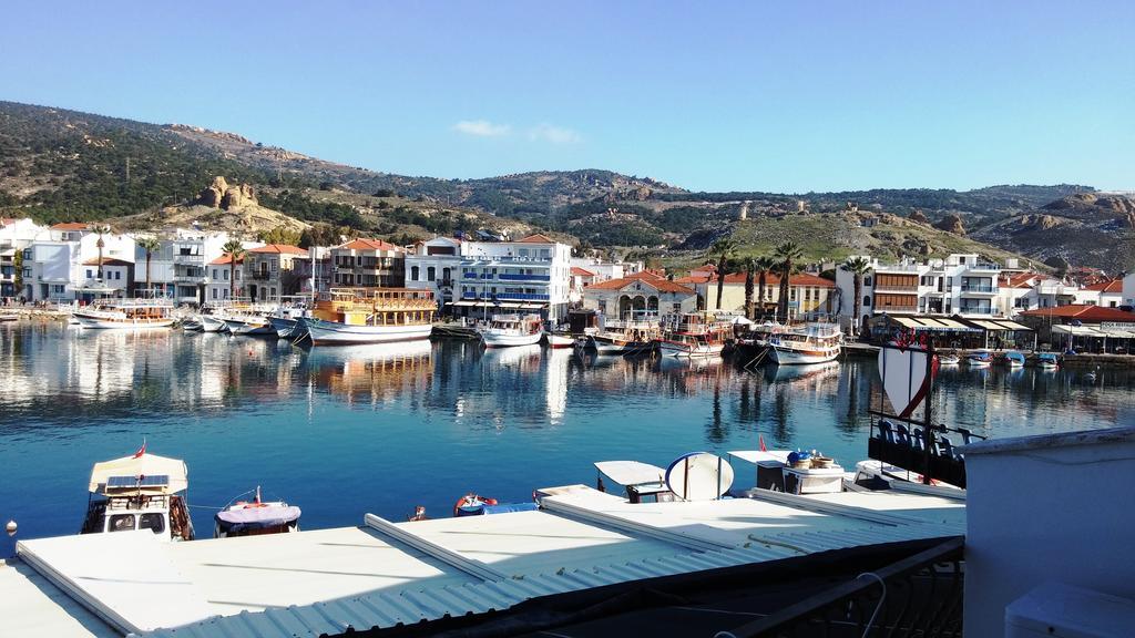 Huri & Nuri Hotel (Adults Only) Foça Ngoại thất bức ảnh