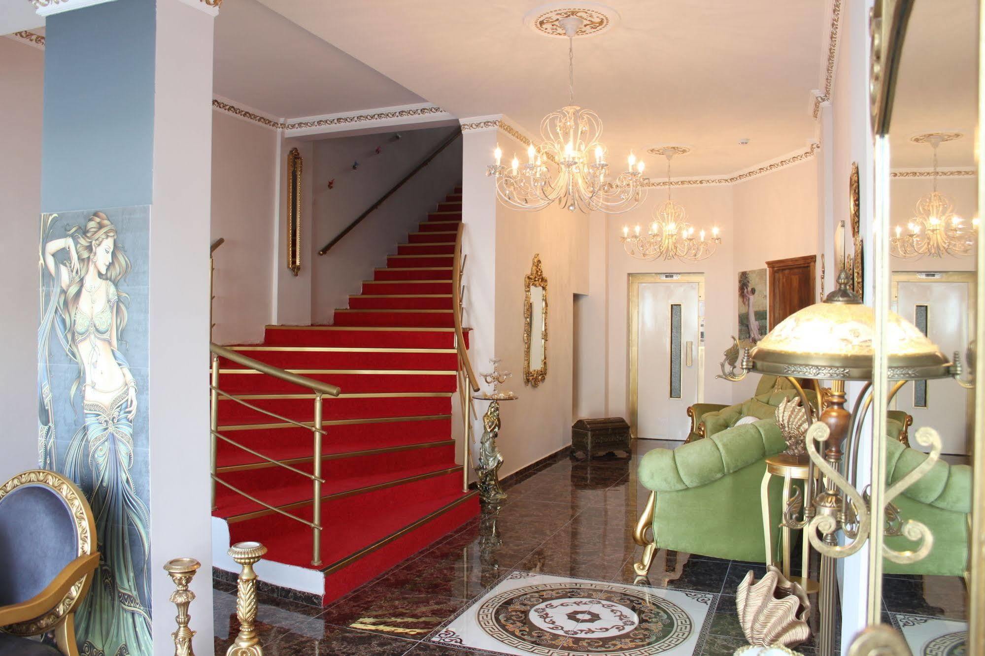 Huri & Nuri Hotel (Adults Only) Foça Ngoại thất bức ảnh